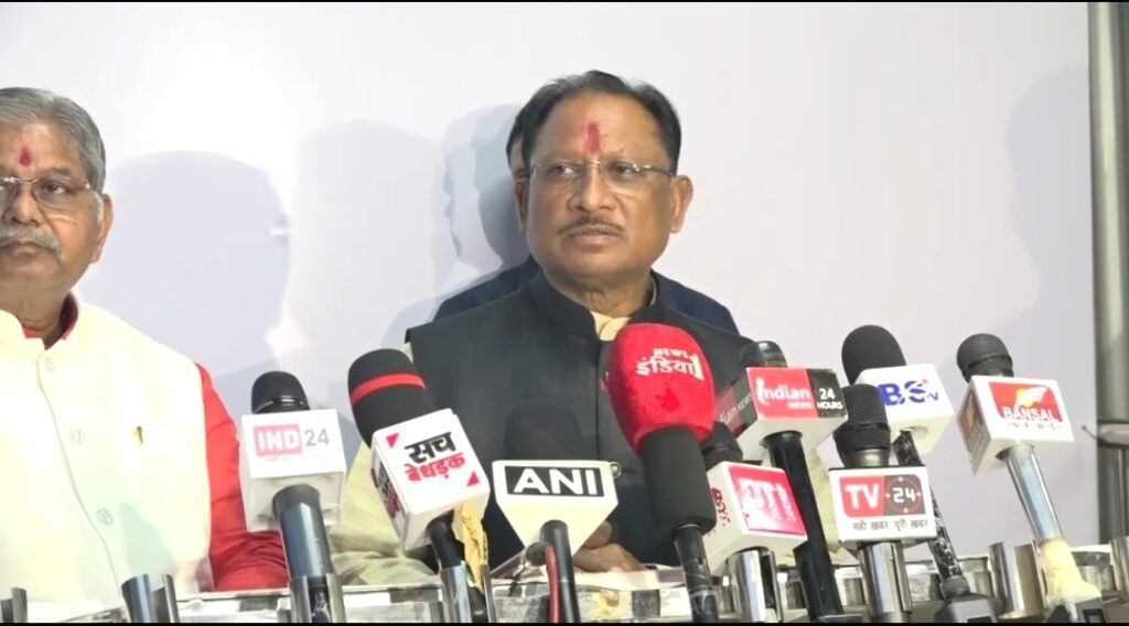 राहुल गांधी के बयान पर मुख्यमंत्री का कटाक्ष, 55-60 साल राज करने वाले दूसरे पर आरोप लगा रहे राहुल गांधी के बयान पर मुख्यमंत्री का कटाक्ष, 55-60 साल राज करने वाले दूसरे पर आरोप लगा रहे