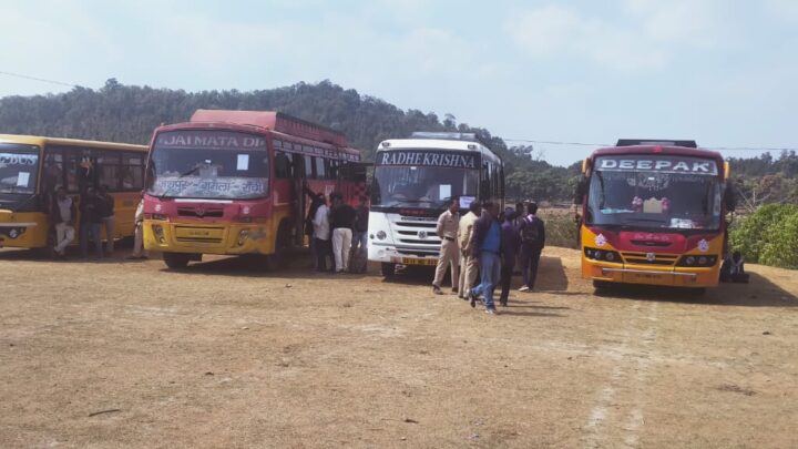 त्रिस्तरीय पंचायत चुनाव 2025 जशपुर, मनोरा, दुलदुला और कुनकुरी जनपद पंचायत क्षेत्रों में मतदान हेतु मतदान दल हुए रवाना,403 मतदान केंद्रों में 20 फरवरी को होंगे मतदान