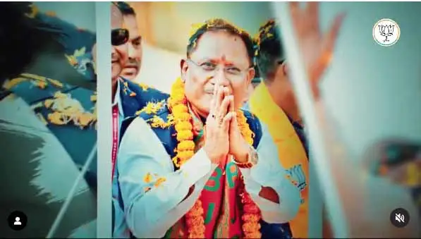 जशपुर जिला पंचायत में लहराया भगवा: जिला पंचायत के 9 सीटों पर भाजपा का कब्जा, सीएम विष्णुदेव साय के विकास को जनता की लगी मुहर कुनकुरी विधानसभा में कांग्रेस क्लीन बोल्ड, खाता तक नहीं खुला, ग्रेस 3 सीटों पर सिमटी, 2 पर निर्दलीय की जीत