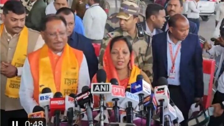 महाकुंभ स्नान: मुख्यमंत्री बोले, संगम में डुबकी लगाकर छत्तीसगढ़ की खुशहाली की करेंगे कामना, मुख्यमंत्री की धर्मपत्नी बोली