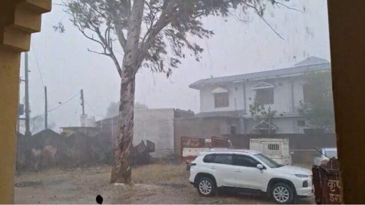 छत्तीसगढ़ में जोरदार बारिश: इन इलाकों में बारिश के साथ हुई ओलावृष्टि, कल भी मौसम का ऐसा ही रहेगा मिजाज