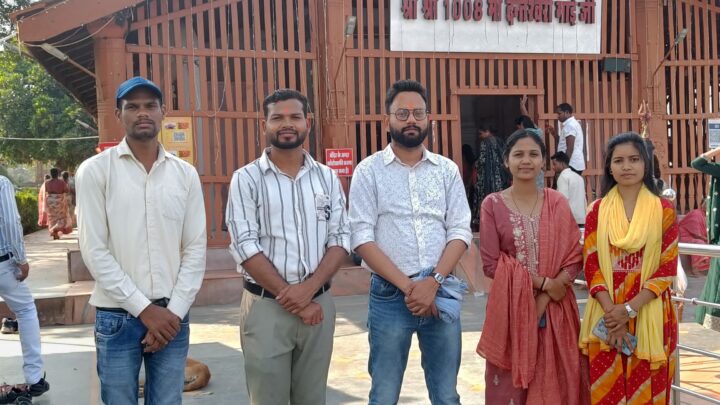 बर्खास्त बी.एड. प्रशिक्षित सहायक शिक्षकों ने मां दंतेश्वरी के दरबार में लगाई न्याय की गुहार
