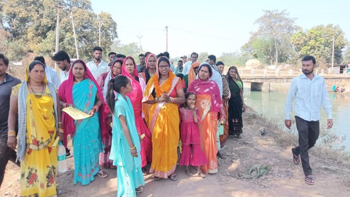 भारी बहुमत से जीतेगी राजकुमारी जनपद पंचायत नवागढ़ क्षेत्र कमांक 8 धुरकोट से जनपद प्रत्याशी: श्रीमती राजकुमारी