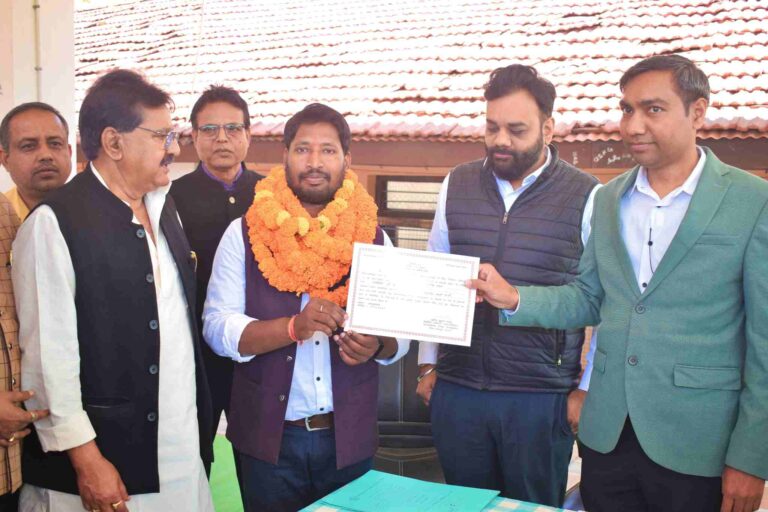 नगर पालिका परिषद जशपुर भाजपा की झोली में, नगर पंचायत कुनकुरी में कांग्रेस प्रत्याशी विनयशील ने भाजपा के सुदबल यादव को हराया नगर पालिका परिषद जशपुर भाजपा की झोली में, नगर पंचायत कुनकुरी में कांग्रेस प्रत्याशी विनयशील ने भाजपा के सुदबल यादव को हराया