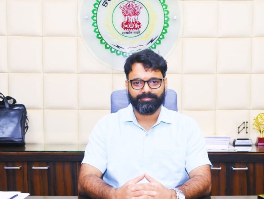 मयाली में शिव महापुराण स्थल पर पहुंच हेतु बसों के रूट में करें विस्तार- कलेक्टर जशपुर सहित संलग्न जिलों के बस संचालक एवं खदान संचालकों से कलेक्टर ने की चर्चा बड़ी संख्या में श्रदालुओं के आगमन को देखते हुए सुरक्षा व्यवस्था करने के कलेक्टर ने दिए निर्देश मयाली में शिव महापुराण स्थल पर पहुंच हेतु बसों के रूट में करें विस्तार- कलेक्टर जशपुर सहित संलग्न जिलों के बस संचालक एवं खदान संचालकों से कलेक्टर ने की चर्चा बड़ी संख्या में श्रदालुओं के आगमन को देखते हुए सुरक्षा व्यवस्था करने के कलेक्टर ने दिए निर्देश
