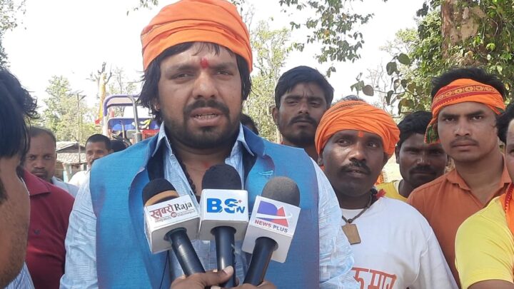 जनपद पंचायत क्षेत्र क्रमांक 01 पसान से प्रत्याशी राजकुमार पांडेय उर्फ राजा भैया ने अपने धुंआधार जनसंपर्क से प्रतिद्वंदियों की बेचैनी बढ़ाई, जनता बोली: राजा भैया शेरदिल भी भी और दरियादिल भी.