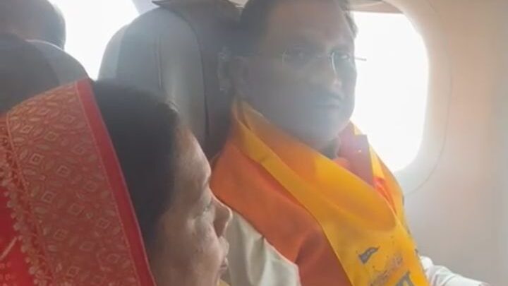 महाकुंभ के लिए विधानसभा अध्यक्ष, मुख्यमंत्री सहित विधायक व सांसदों का दल, कांग्रेस के विधायक भी हैं साथ