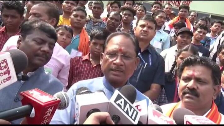 CM ने जवानों के साहस को किया सलाम, बोले, भयमुक्त होगा बस्तर, दो मुठभेड़ में 26 नक्सली हुए हैं ढेर, हथियार भी हुए हैं बरामद