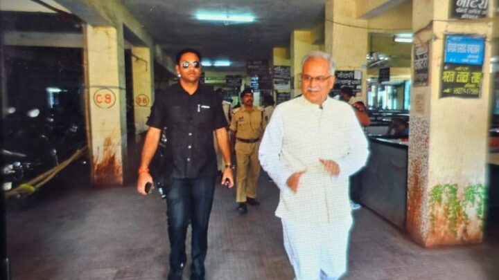 मेरा फोन टैप हो रहा, दीपक बैज के बाद अब भूपेश बघेल ने लगाया जासूसी का आरोप, कहा, प्रेस कांफ्रेंस में मेरी