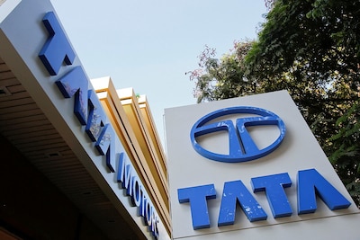 अब 1 अप्रैल से Tata Motors की गाड़ियां होंगी महंगी, मारुति भी बढ़ा रही कीमतें