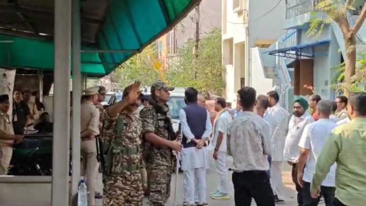 CBI अपडेट: “… मगर याद रखना क़फ़न में जेब नहीं होती”, CM के मीडिया सलाहकार का करारा तंज, उधर दीपक बैज मिले भूपेश बघेल से, बोले, चेहरे पर सिकन नहीं