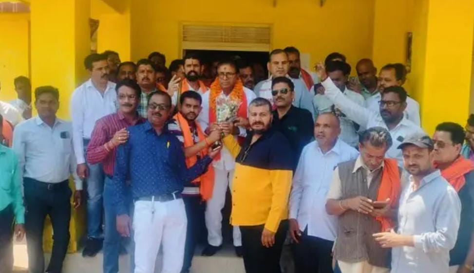 ठा. रामकमल सिंह मुंगेली  जनपद पंचायत अध्यक्ष बने