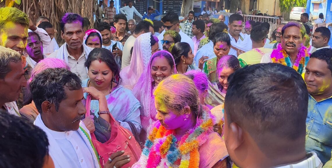 जनपद पंचायत अध्यक्ष-उपाध्यक्ष निर्विरोध चुने गए, सियासी हलचल तेज जनपद पंचायत अध्यक्ष-उपाध्यक्ष निर्विरोध चुने गए, सियासी हलचल तेज