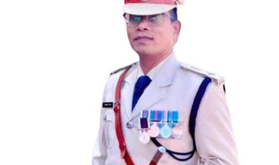बालोद जिले में सायबर क्राईम और ठकी की रोकथाम के लिए चलाया जा रहा जागरूकता के लिए सायबर प्रहरी एस.आर.भगत पुलिस कप्तान बालोद जिले में सायबर क्राईम और ठकी की रोकथाम के लिए चलाया जा रहा जागरूकता के लिए सायबर प्रहरी एस.आर.भगत पुलिस कप्तान