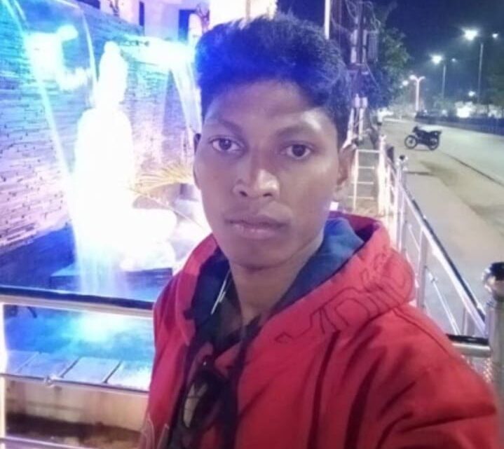 संविधान-स्थगित बस्तर : लोकतांत्रिक अधिकारों के हनन की अनकही दास्तां-संजय पराते संविधान-स्थगित बस्तर : लोकतांत्रिक अधिकारों के हनन की अनकही दास्तां-संजय पराते