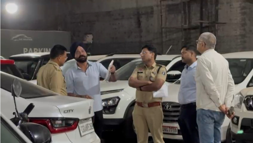 CG- राजधानी में गोली चलने से मची सनसनी, SSP समेत पुलिस की टीम मौके पर CG- राजधानी में गोली चलने से मची सनसनी, SSP समेत पुलिस की टीम मौके पर