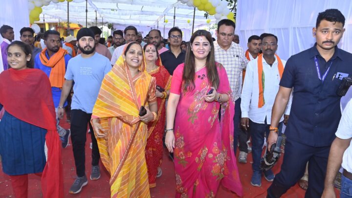मुख्यमंत्री कन्या विवाह योजना के अंतर्गत 120 जोड़ों का सामूहिक विवाह महिला एवं बाल विकास विभाग ने कराया संपन्न