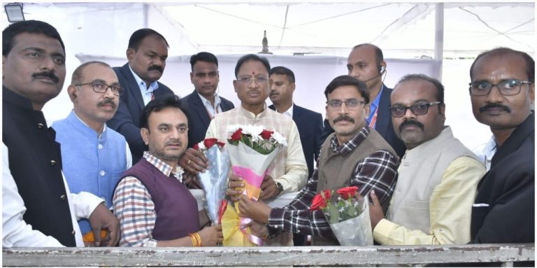 हड़ताल का ऐलान, 17 मार्च को विधानसभा घेराव, 18 मार्च से हड़ताल, कमेटी के निर्णय के बावजूद सरकार ने अब तक नहीं हड़ताल का ऐलान, 17 मार्च को विधानसभा घेराव, 18 मार्च से हड़ताल, कमेटी के निर्णय के बावजूद सरकार ने अब तक नहीं