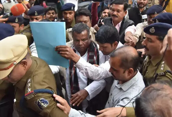 कवासी लखमा फिर गिरफ्तार: EOW ने प्रोडक्शन वारंट पर कवासी को कोर्ट में किया पेश, 5 दिन की मिली रिमांड