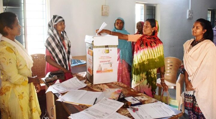 भूपेश बघेल के विधानसभा से सबसे ज्यादा आवेदन: सुशासन दिवस के प्रथम चरण में अब तक 40923 आवेदन, मांग 39829 एवं शिकायत 1094 आवेदन प्राप्त हुए