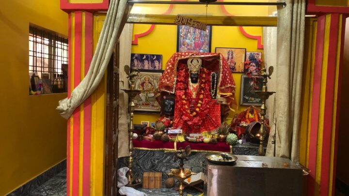 बिलासपुर जिले के लिंगियाडीह क्षेत्र में मां कामाख्या देवी मंदिर में चैत्र नवरात्रि के पावन अवसर पर भक्तों की उमड़ी भीड़ ,,,, पढ़े पूरी खबर