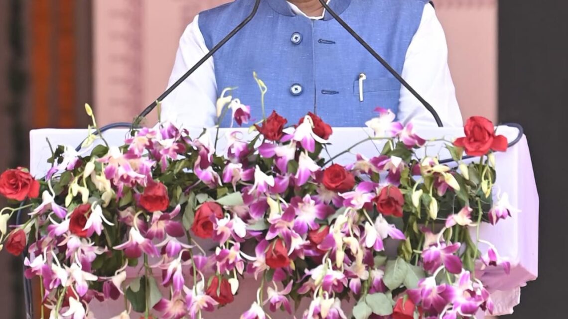 बस्तर के लोग अब विकास की ओर: नक्सलवाद के खात्मे के साथ लौटेंगे बस्तर के सुनहरे दिन – मुख्यमंत्री विष्णु देव साय बस्तर के लोग अब विकास की ओर: नक्सलवाद के खात्मे के साथ लौटेंगे बस्तर के सुनहरे दिन – मुख्यमंत्री विष्णु देव साय