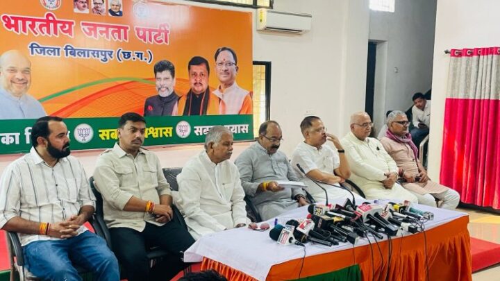 उप मुख्यमंत्री की पत्रवार्ता: नए वक्फ बोर्ड कानून पर कहा यह बिल हर समाज के साथ न्याय करने वाला है, न कि कट्टरपंथी वोटबैंक की राजनीति करने वालों का