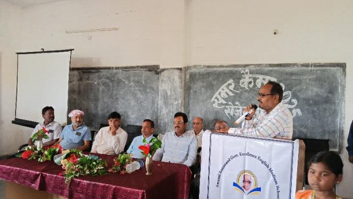 स्वामी आत्मानंद अंग्रेजी माध्यम विद्यालय तपकरा में हुआ समर कैंप का आयोजन