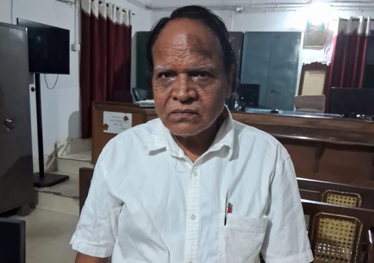 प्रोफेसर गिरफ्तार : मां काली पर अभद्र टिप्पणी करने वाला वाला प्रोफेसर गिरफ्तार, व्हाट्सएप ग्रुप में लिखी थी आपत्तिजनक बातें प्रोफेसर गिरफ्तार : मां काली पर अभद्र टिप्पणी करने वाला वाला प्रोफेसर गिरफ्तार, व्हाट्सएप ग्रुप में लिखी थी आपत्तिजनक बातें