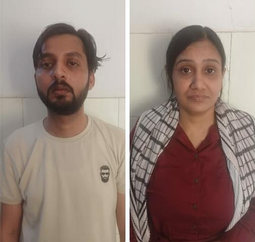 जशपुर पुलिस ने 150 करोड़ रुपए की ठगी का किया पर्दाफाश,मामले में आरोपियों की गिरफ्तारी के बाद, रेंज आई जी दीपक झा, ने किया पुलिस टीम के लिए नगद ईनाम की घोषणा जशपुर पुलिस ने 150 करोड़ रुपए की ठगी का किया पर्दाफाश,मामले में आरोपियों की गिरफ्तारी के बाद, रेंज आई जी दीपक झा, ने किया पुलिस टीम के लिए नगद ईनाम की घोषणा