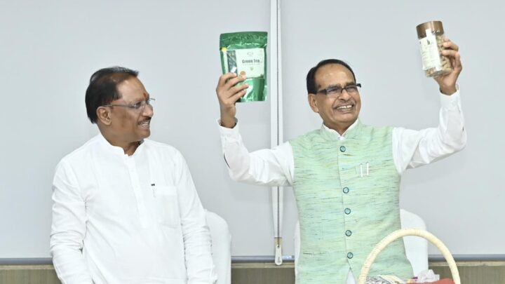 छत्तीसगढ़ की संस्कृति, स्वाद और स्वावलंबन की सोंधी महक से सजी जशप्योर ब्रांड के उत्पादों की केंद्रीय कृषि मंत्री श्री शिवराज सिंह चौहान ने की सराहना*
