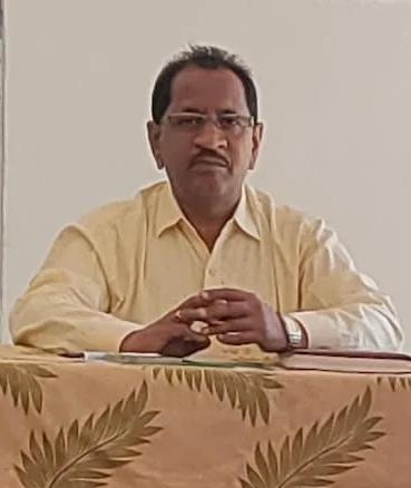 बगीचा के बीईओ मनीराम यादव पर गिरी निलंबन की गाज,पेंशन प्रकरण में लापरवाही पर कमीश्नर ने की कार्रवाई बगीचा के बीईओ मनीराम यादव पर गिरी निलंबन की गाज,पेंशन प्रकरण में लापरवाही पर कमीश्नर ने की कार्रवाई
