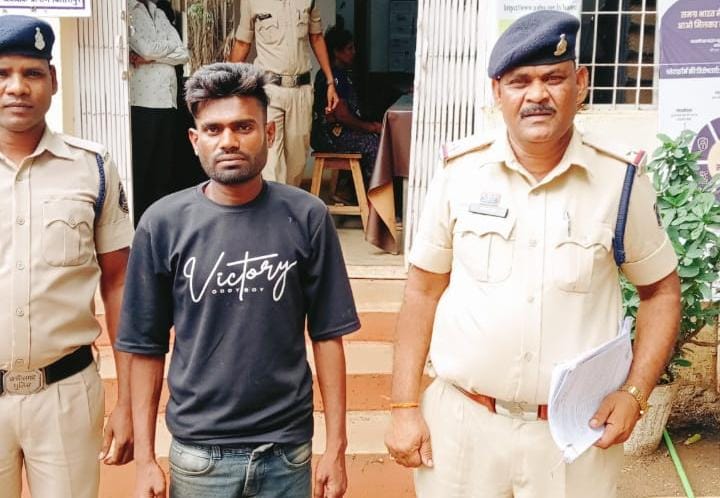 युवती का किडनैप कर किया रेप, पुलिस ने मोबाइल लोकेशन से धर दबोचा