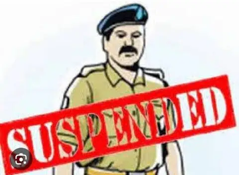 अवैध वसूली करने की शिकायत प्राप्त होने पर पुलिस अधीक्षक बलरामपुर ने किया 06 पुलिसकर्मियों को निलंबित