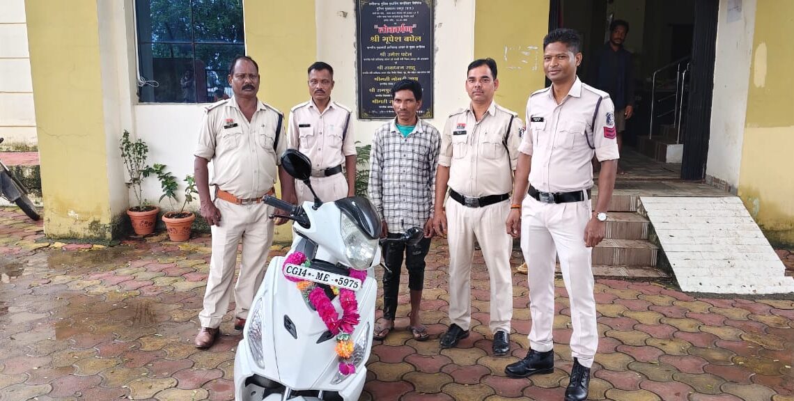 जशपुर पुलिस ने 17 किलो गौ वंश के मांस के साथ एक आरोपी को पकड़ा, गिरफ्तार कर भेजा जेल,  आरोपी अपनी स्कूटी से उड़ीसा बनडेगा से गौ वंश मांस को खरीदकर ला रहा था,  पुलिस ने आरोपी के कब्जे से स्कूटी को भी किया जप्त