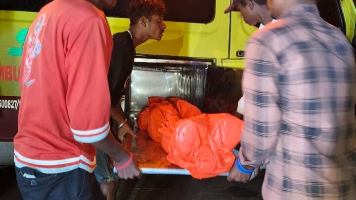 ट्रेन हादसे में मृतक का शव पहुंचा गृह ग्राम चटकपुर, परिजनों ने सीएम कैंप कार्यालय बगिया पहुंच कर लगाई थी गुहार, मुख्यमंत्री श्री विष्णुदेव साय का जताया आभार……..