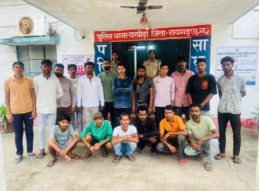 रायगढ़ में संपत्ति संबंधी अपराधों में संलिप्त रहे बदमाशों पर पुलिस की सख्त, 212 संदेहियों को थानों में लाकर की गई पूछताछ और कार्यवाई