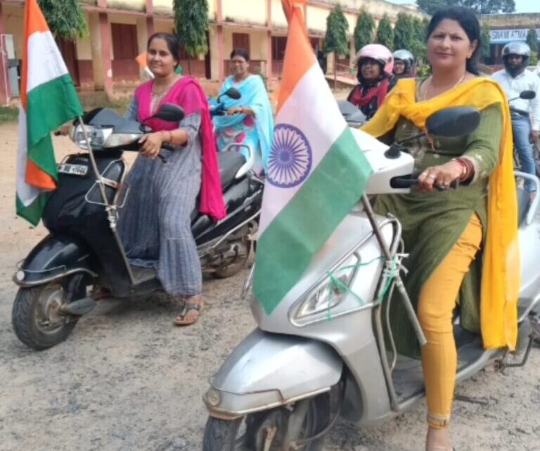 बगीचा में निकाली गई तिरंगा बाईक रैली हर घर तिरंगा अभियान में आम नागरिकों को सहभागिता की अपील