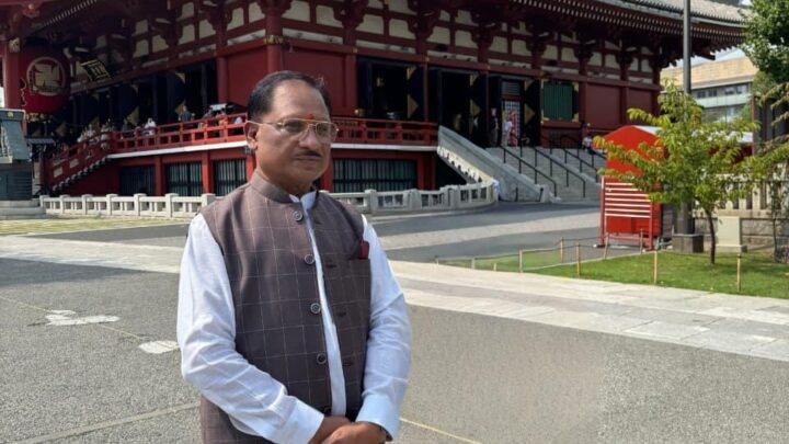 मुख्यमंत्री साय ने जापान पहुंचने के बाद सबसे पहले टोक्यो स्थित ऐतिहासिक असाकुसा मंदिर में की पूजा-अर्चना,छत्तीसगढ़ की 3 करोड़ जनता की खुशहाली और समृद्धि की कामना