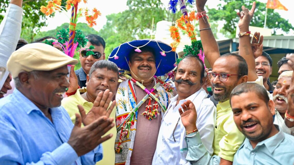 गजेन्द्र यादव को मंत्री बनाए जाने पर यादव समाज में भारी उत्साह प्रदेश भर से यादव समाज के लोगों का उन्हें बधाई देने लगा तांता