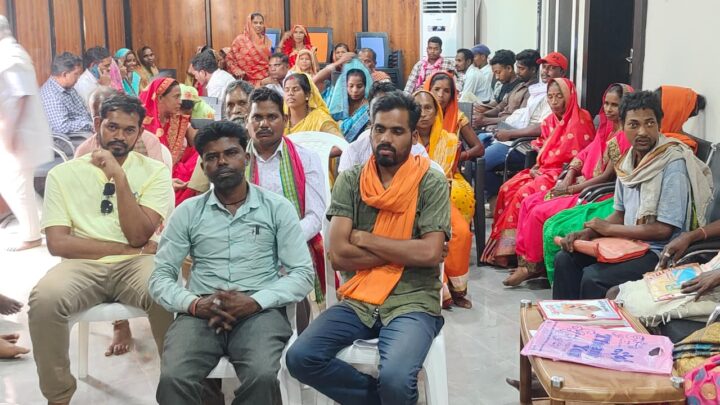 सीएम कैंप कार्यालय बगिया में ग्रामीणों की समस्याओं का हुआ समाधान  56 आवेदन प्राप्त, अधिकारियों को त्वरित निराकरण के निर्देश….