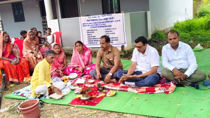 जिला पंचायत अध्यक्ष सालिक साय ने एनएच-43 से चेटबा हाईस्कूल पहुंच मार्ग के निर्माण कार्य का किया भूमिपूजन