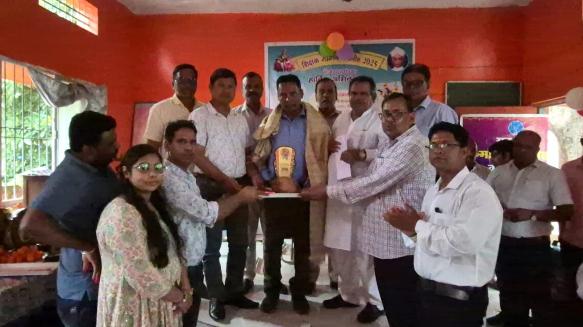 छत्तीसगढ़ शिक्षक संघ बिलाईगढ़ द्वारा आयोजित हुआ सेवा निवृत्त शिक्षकों सम्मान समारोह