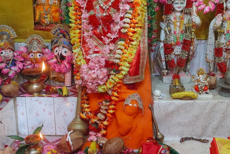 हनुमान मंदिर में अखंड रामायण पाठ का शुभारंभ होगा भैरव बाबा मंदिर डभराखुर्द में विशेष यज्ञ हवन कल