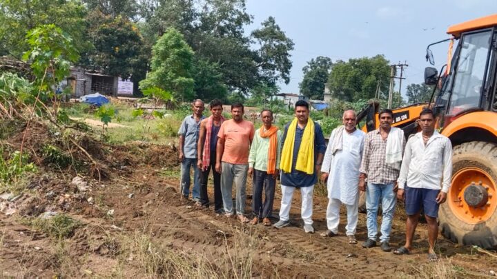 बिर्रा दशहरा महोत्सव को लेकर मैदान की साफ़ सफाई