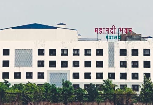 ट्रांसफर न्यूज : इस विभाग में अधिकारियों के हुए तबादले, देखिये लिस्ट किसे कहां भेजा गया, पूरी लिस्ट