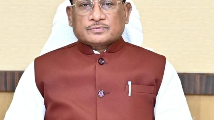 जशपुर प्रकृति और संस्कृति का है संगम -मुख्यमंत्री मुख्यमंत्री ने कैम्प कार्यालय बगिया में जशपुर पर्यटन एवं कृषि क्रांति का किया गया शुभारंभ जशपुर जम्बूरी के जरिए जशपुर को पर्यटन के क्षेत्र मिल रही नयी पहचान जशपुर जम्बूरी के नए सीजन का आयोजन 06 से 09 नवंबर तक