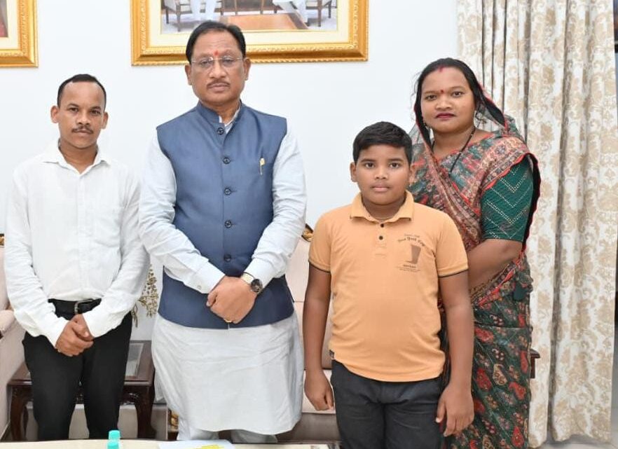 सड़क निर्माण स्वीकृत होने पर बीजेपी नेत्री सुनीति भोय ने मुख्यमंत्री का किया आभार