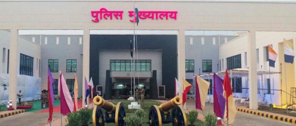 IPS Transfer Breaking : छत्तीसगढ़ पुलिस विभाग में हुए बड़े तबादले , IPS अधिकारियों का हुआ ट्रांसफर , देखें लिस्ट