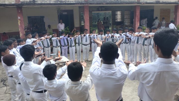 विश्व हाथ धुलाई दिवस पर स्वच्छ संकल्प अभियान अंतर्गत हाथ धुलाई कार्यक्रम आयोजित बच्चों को स्वच्छता के प्रति किया गया जागरूक